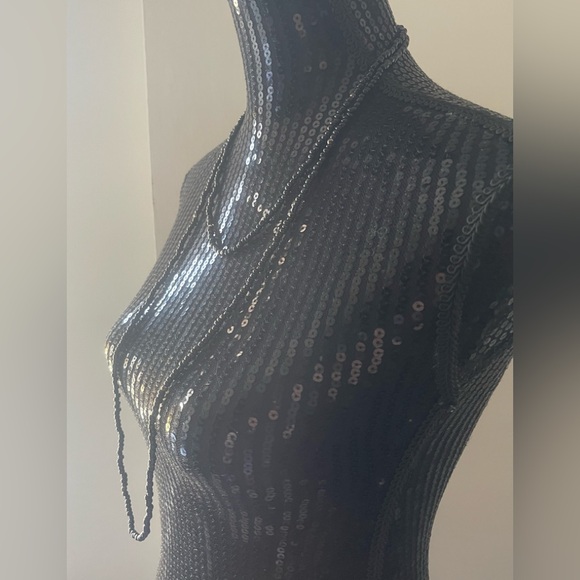 Black Glass Seed Bead Necklace 29” - Picture 2 of 5